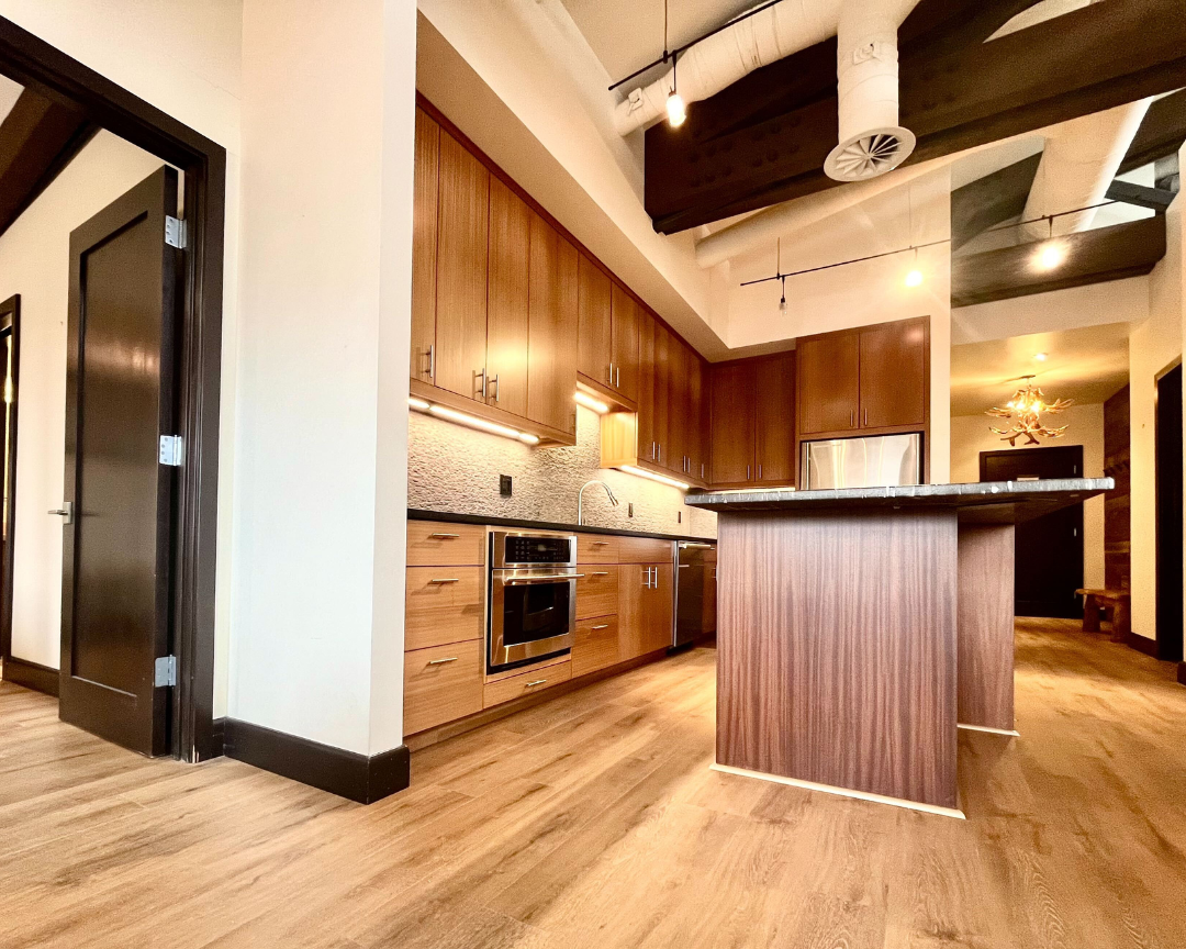 Hardwood installation in kitchen